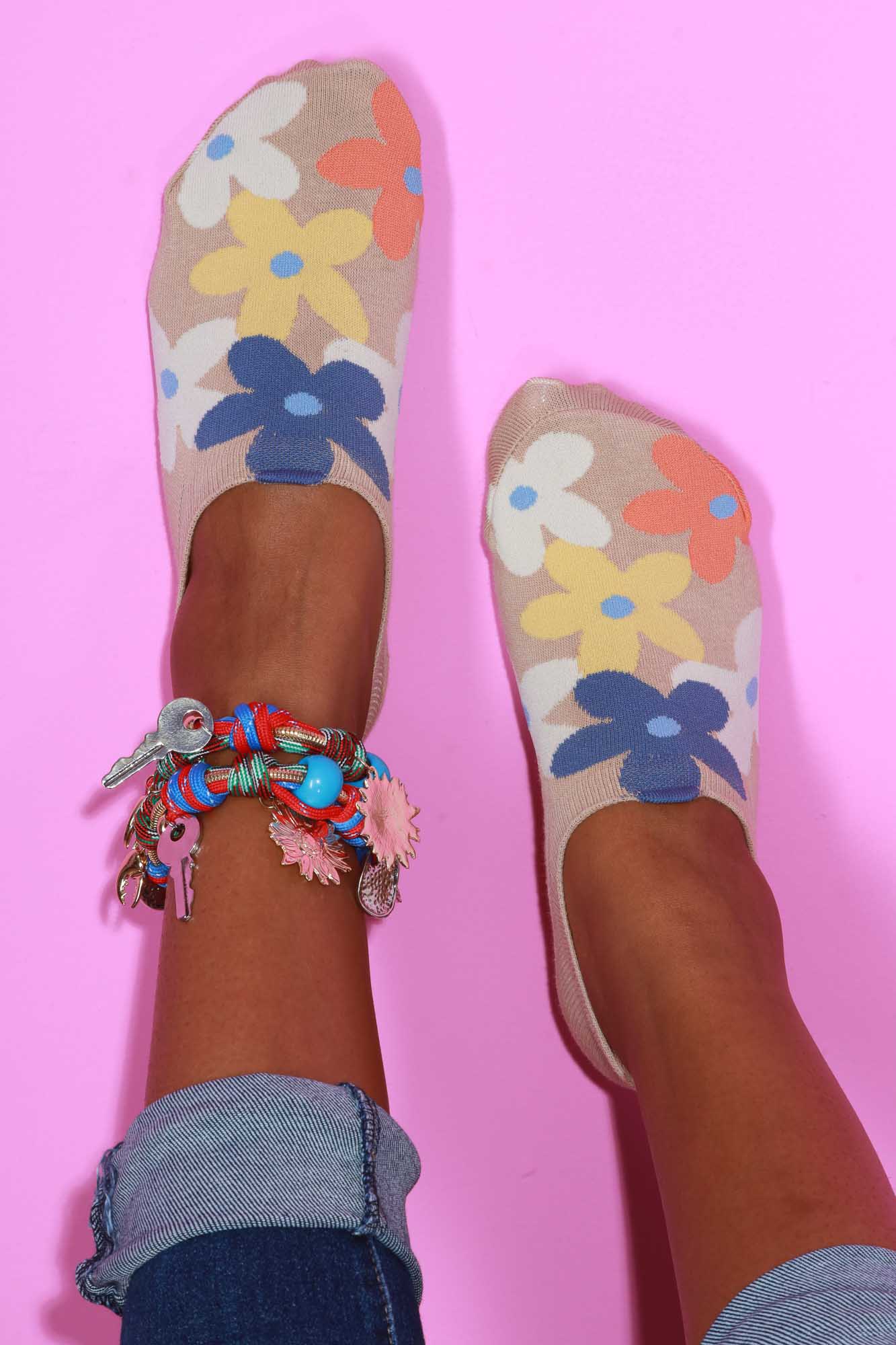 Coming Back Home Floral Print Low Rise Socks